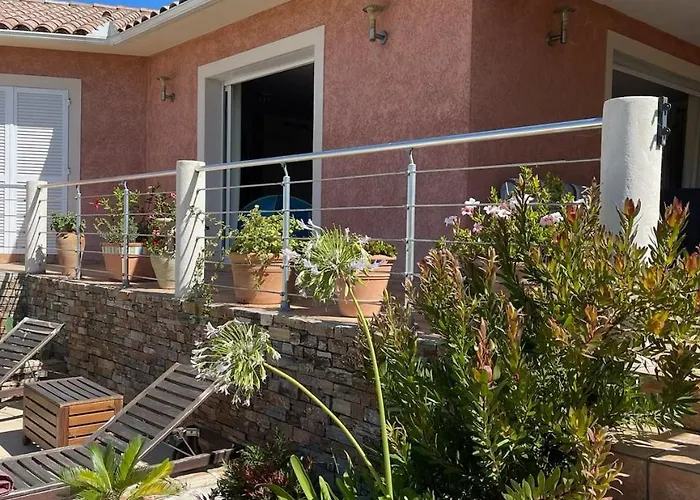 بيت للعطل Brimi *